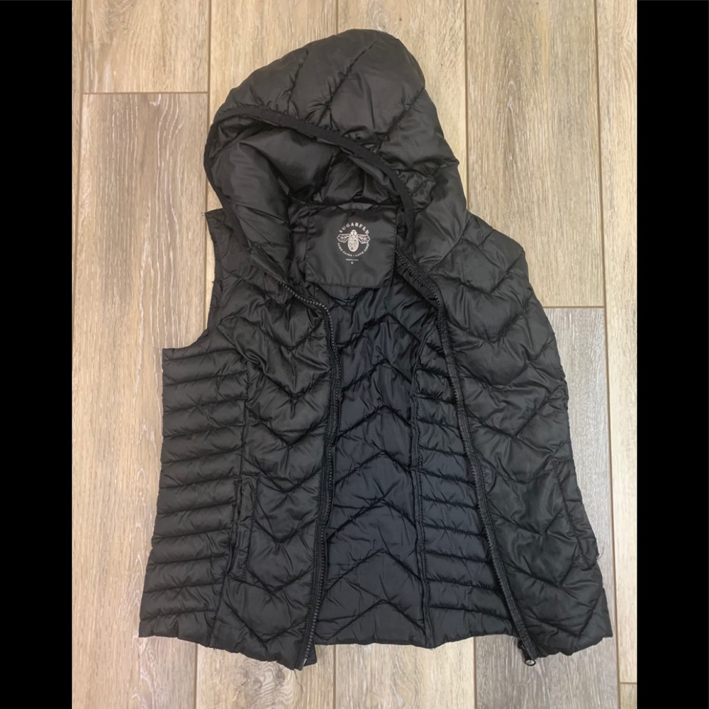 Girls Black vest with hood